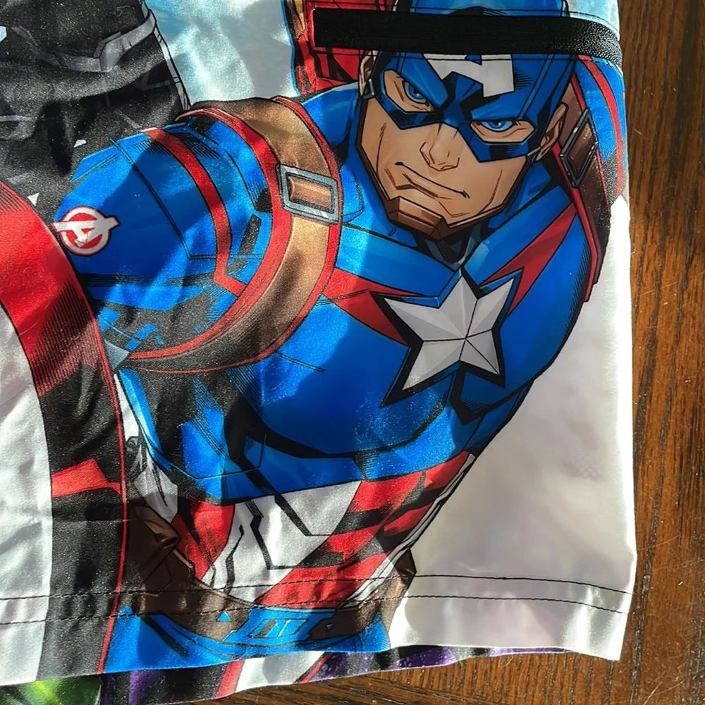 Marvel BoardShorts Size Small